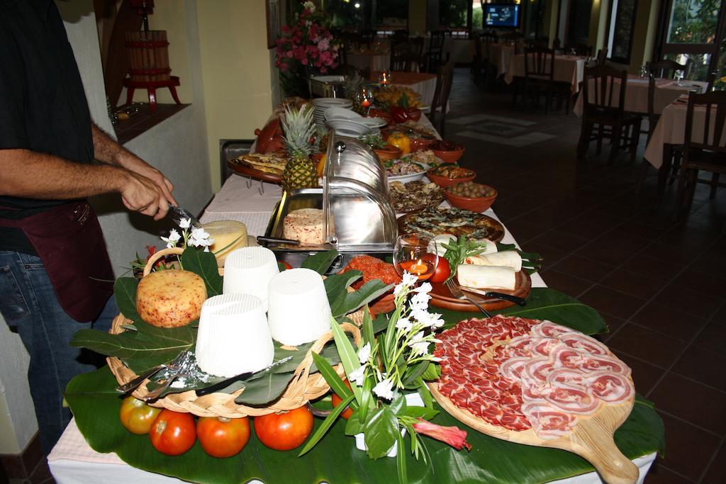 Residence Hotel La Taverna 카포바티카노 외부 사진